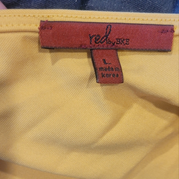 Red by bke size lg yellow v neck tank top with open draping back. - Picture 3 of 3